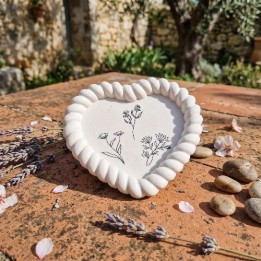 Χειροποίητο Πορσελάνινο Διακοσμητικό Πιατάκι Καρδιά | Anas Art Lab
